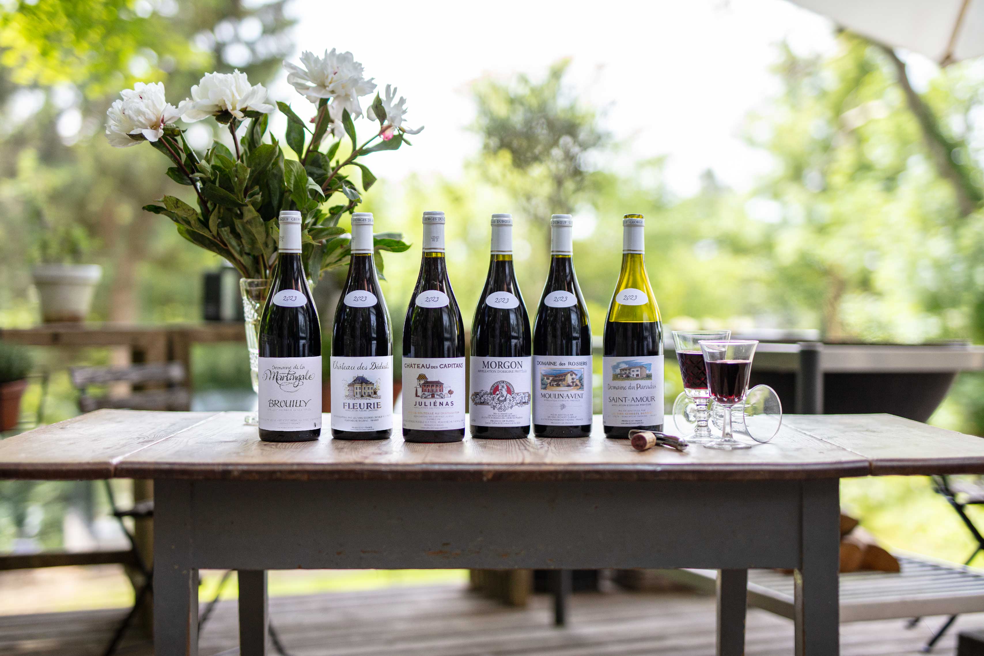 Beaujolais-kassen med de 6 store Cru'er